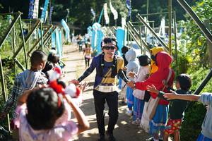 BIB: 2311
                            <button type="button" onclick="openModal(19042845)" class="btn btn-primary btn-sm float-right btn-popup" data-toggle="modal" data-target=".modal-high-quality">
                        <i class="fas fa-shopping-cart"></i> Add to Cart
                    </button>
                                            <button type="button" onclick="isThisMe(19042845, true)" class="btn btn-success btn-sm float-right btn-popup btn-isme hidden" data-toggle="tooltip" data-placement="bottom" title="นี่คือรูปของคุณใช่ไหม คลิกที่นี่เพื่อเอาเข้าอัลบั้ม">
                        <i class="fas fa-plus"></i> Add to album
                    </button>
                    <button type="button" onclick="isThisMe(19042845, false)" class="btn btn-warning btn-sm float-right btn-popup btn-isnotme hidden">
                        <i class="fas fa-ban"></i> Remove from album
                    </button>